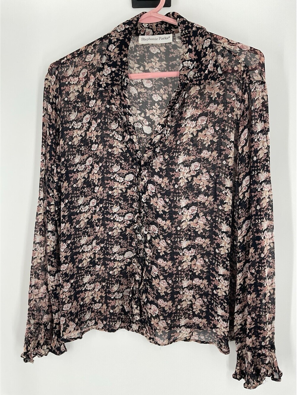 Stephanie Parks Women’s Medium Floral Blouse 119